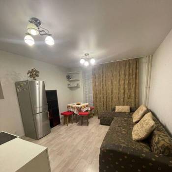 Сдается Многокомнатная квартира, 60,8 м²