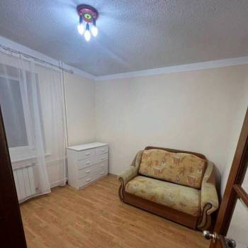 Сдается Многокомнатная квартира, 75 м²