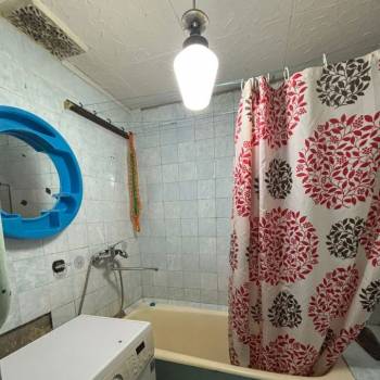 Сдается Многокомнатная квартира, 64 м²