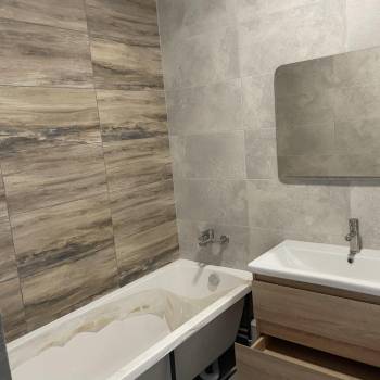 Сдается 1-комнатная квартира, 42,3 м²