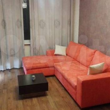 Сдается 1-комнатная квартира, 45 м²