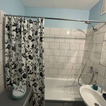 Сдается Многокомнатная квартира, 82 м²