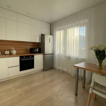 Сдается 1-комнатная квартира, 39 м²