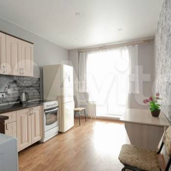 Сдается 1-комнатная квартира, 41 м²