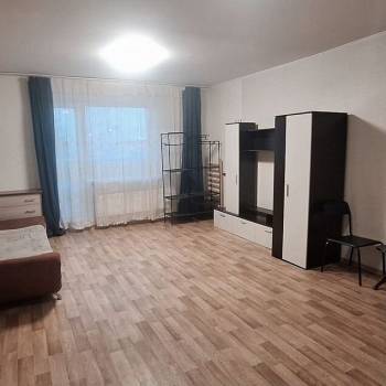 Сдается 1-комнатная квартира, 39 м²