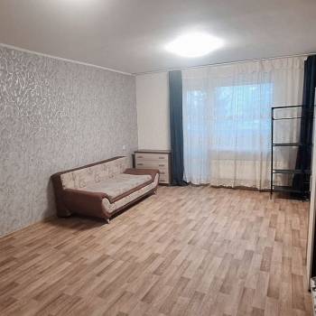 Сдается 1-комнатная квартира, 39 м²