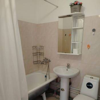 Сдается 1-комнатная квартира, 38 м²