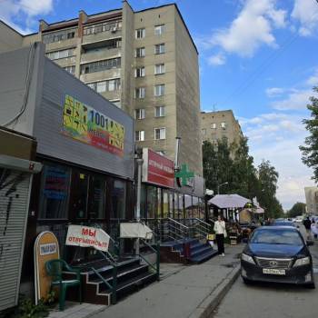 Сдается Нежилое помещение, 120 м²