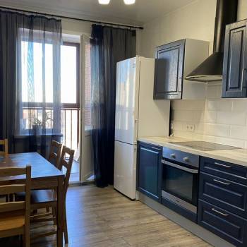 Сдается 1-комнатная квартира, 40 м²