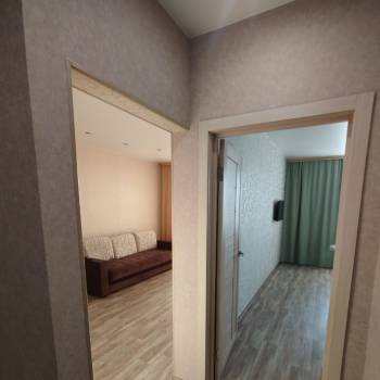 Сдается 1-комнатная квартира, 40 м²