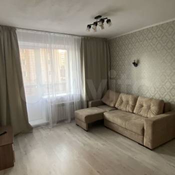 Сдается 1-комнатная квартира, 32 м²