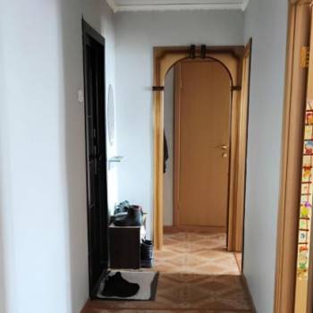 Продается Многокомнатная квартира, 69,6 м²