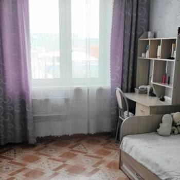 Продается Многокомнатная квартира, 69,6 м²