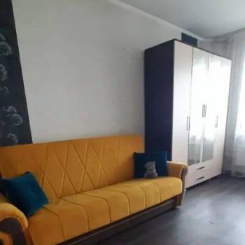 Продается 1-комнатная квартира, 37,2 м²