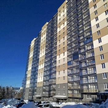 Продается 1-комнатная квартира, 42,3 м²