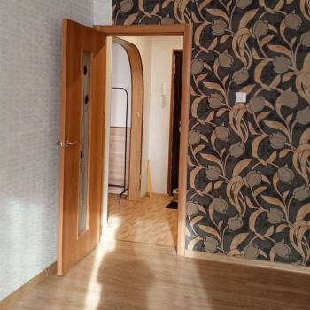 Продается 1-комнатная квартира, 53,8 м²