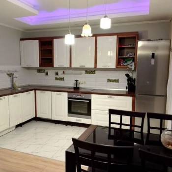 Сдается 2-х комнатная квартира, 72 м²