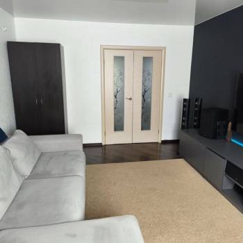 Продается 3-х комнатная квартира, 64 м²