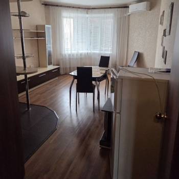 Сдается 2-х комнатная квартира, 45 м²