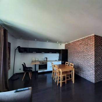 Сдается Многокомнатная квартира, 80 м²