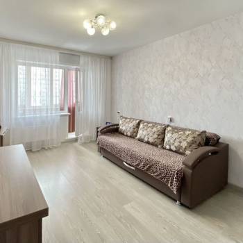 Сдается 1-комнатная квартира, 37,1 м²