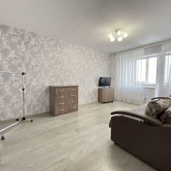 Сдается 1-комнатная квартира, 37,1 м²