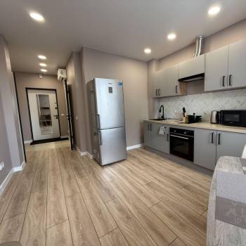 Сдается 1-комнатная квартира, 45 м²