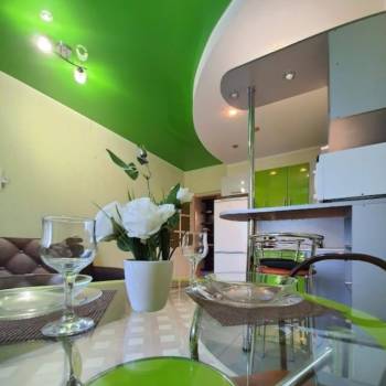 Продается 1-комнатная квартира, 44 м²