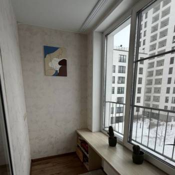 Продается 1-комнатная квартира, 42 м²