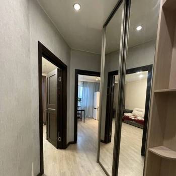 Сдается 1-комнатная квартира, 37 м²