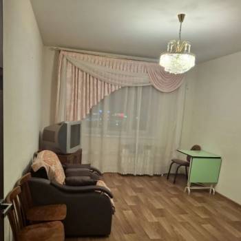 Сдается 1-комнатная квартира, 39 м²