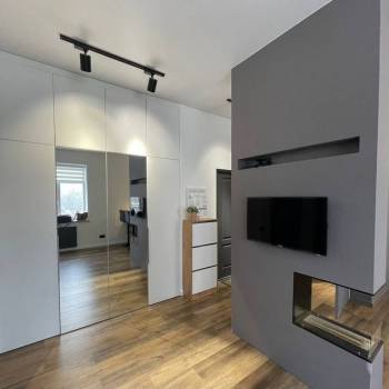 Продается 1-комнатная квартира, 48 м²