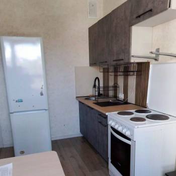 Сдается 2-х комнатная квартира, 63 м²