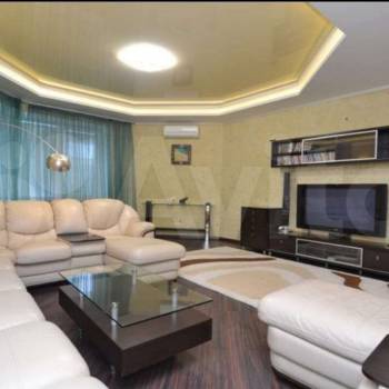 Сдается Многокомнатная квартира, 137 м²