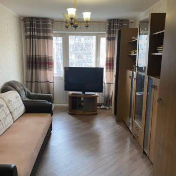 Сдается Многокомнатная квартира, 60 м²