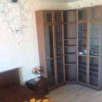 Сдается 1-комнатная квартира, 55 м²