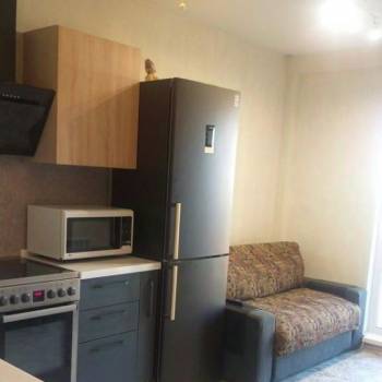 Сдается 1-комнатная квартира, 55 м²