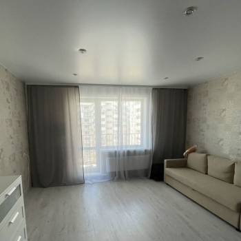 Продается 1-комнатная квартира, 33 м²