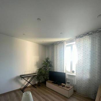 Продается 2-х комнатная квартира, 59 м²