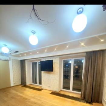 Сдается 2-х комнатная квартира, 102,2 м²