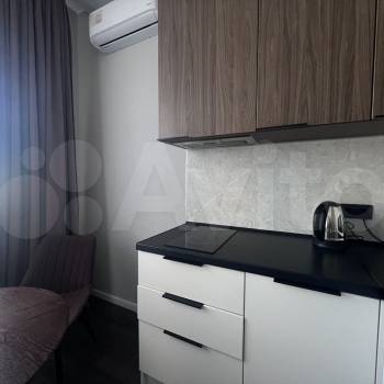 Продается 1-комнатная квартира, 30,4 м²
