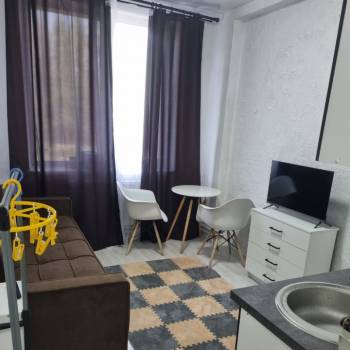 Сдается 1-комнатная квартира, 18 м²