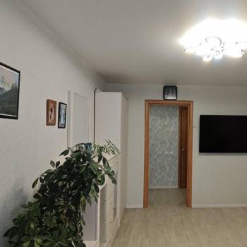 Продается 3-х комнатная квартира, 57,6 м²