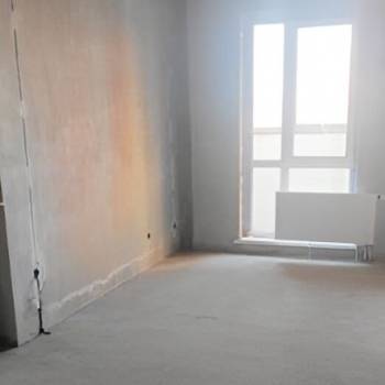 Продается 1-комнатная квартира, 42 м²