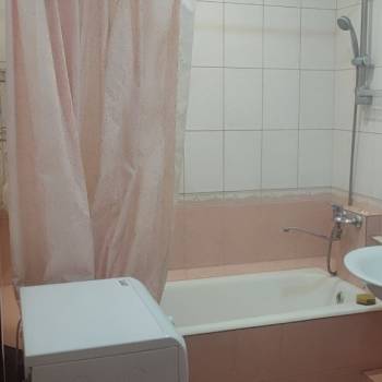 Сдается 2-х комнатная квартира, 66 м²