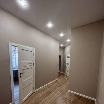 Сдается 2-х комнатная квартира, 79,9 м²