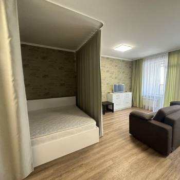 Сдается 1-комнатная квартира, 50 м²