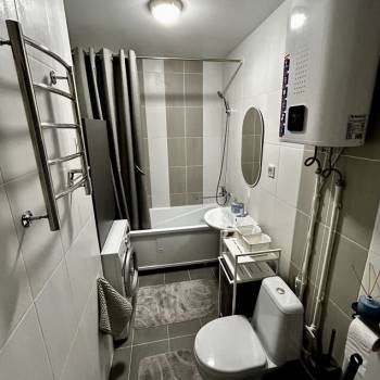 Сдается 1-комнатная квартира, 39 м²