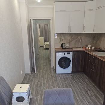 Сдается 2-х комнатная квартира, 80 м²