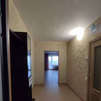 Сдается 1-комнатная квартира, 39 м²